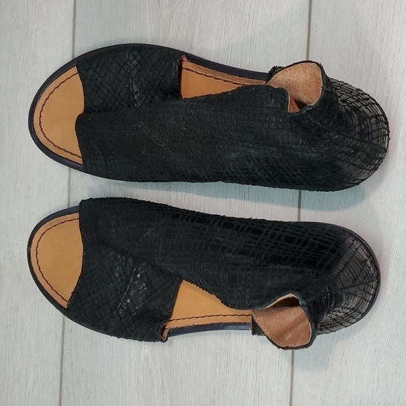 Free People Women Mont Blank Asym Ankle Leather Cut Side Flats shoes sz 39/8.5-9 - Picture 9 of 14